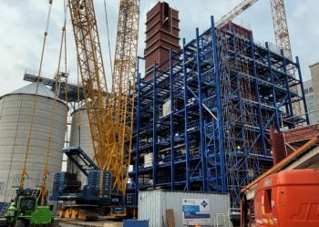 Elementy kotła CFB dla kompleksu Solvay w miejscowości Rheinberg dotarły na miejsce